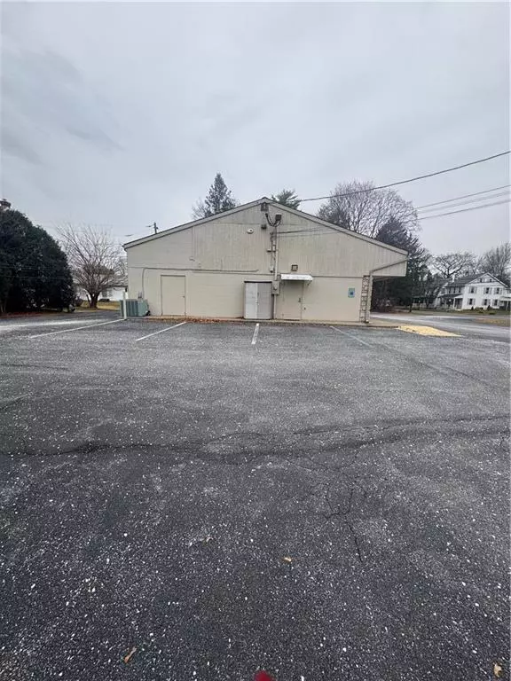 South Whitehall Twp, PA 18104,2428 Walbert Avenue