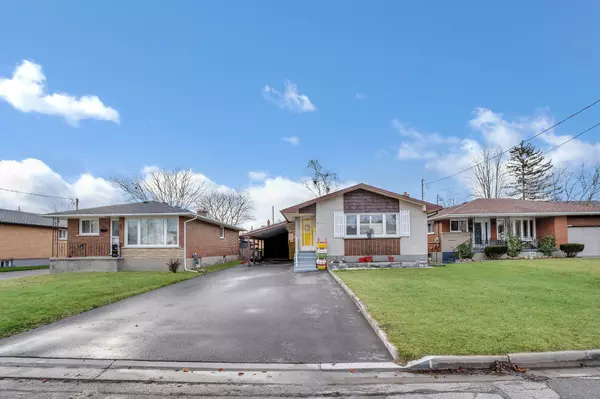 Oshawa, ON L1J 5W9,70 Valdez CT