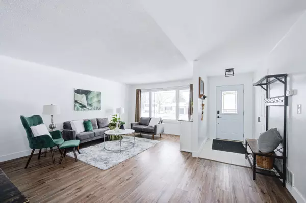 Woodstock, ON N4S 7T7,240 St Laurent CRES