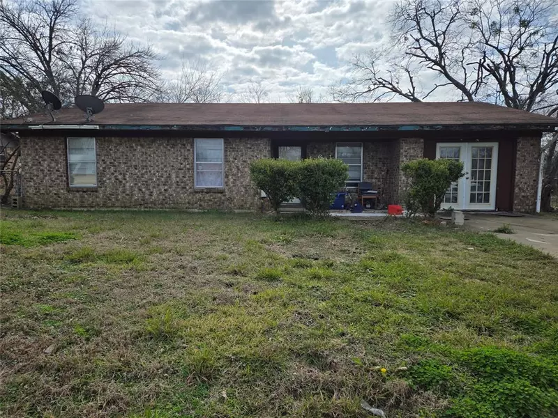 606 E North St Street, Wills Point, TX 75169