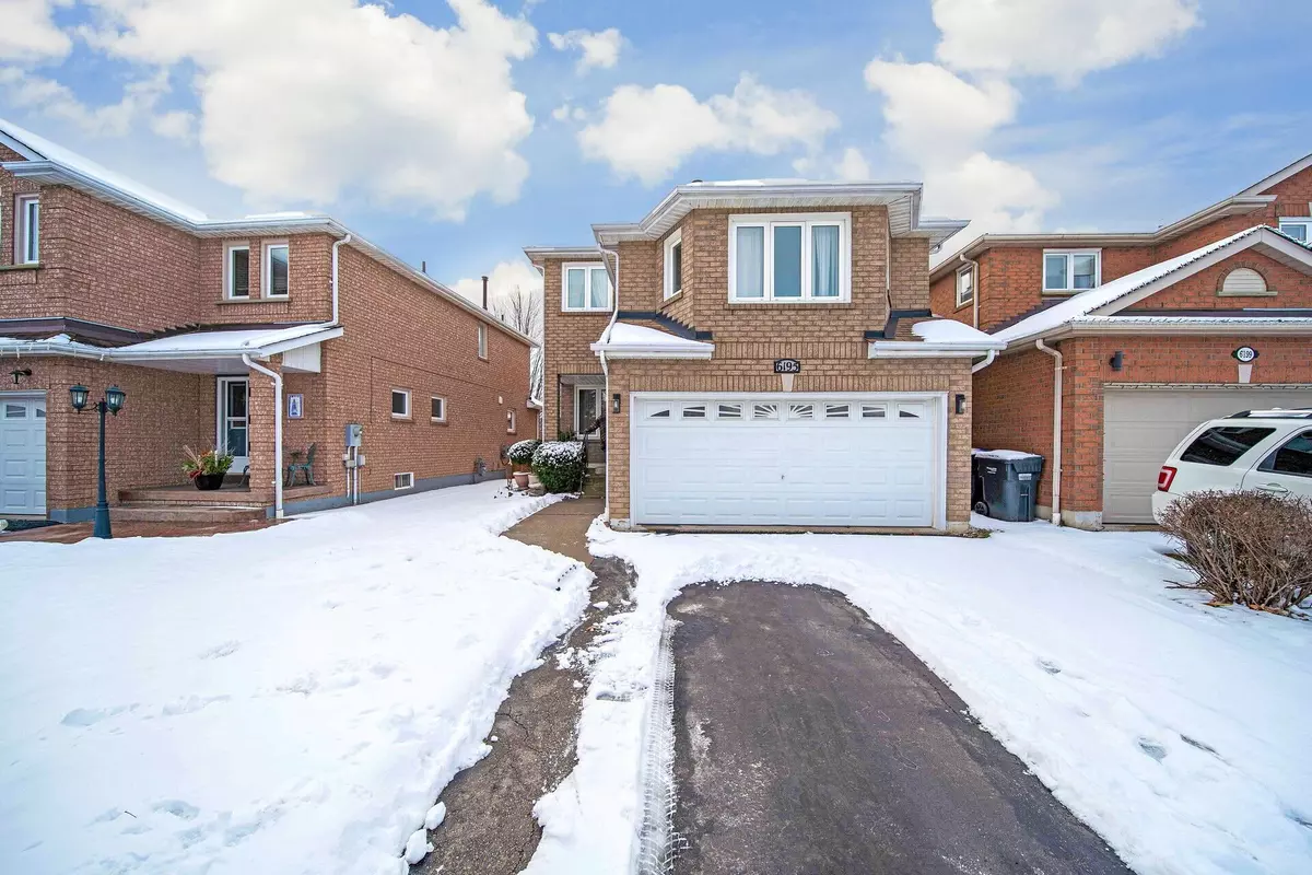 Mississauga, ON L5V 1X2,6195 Ford RD W