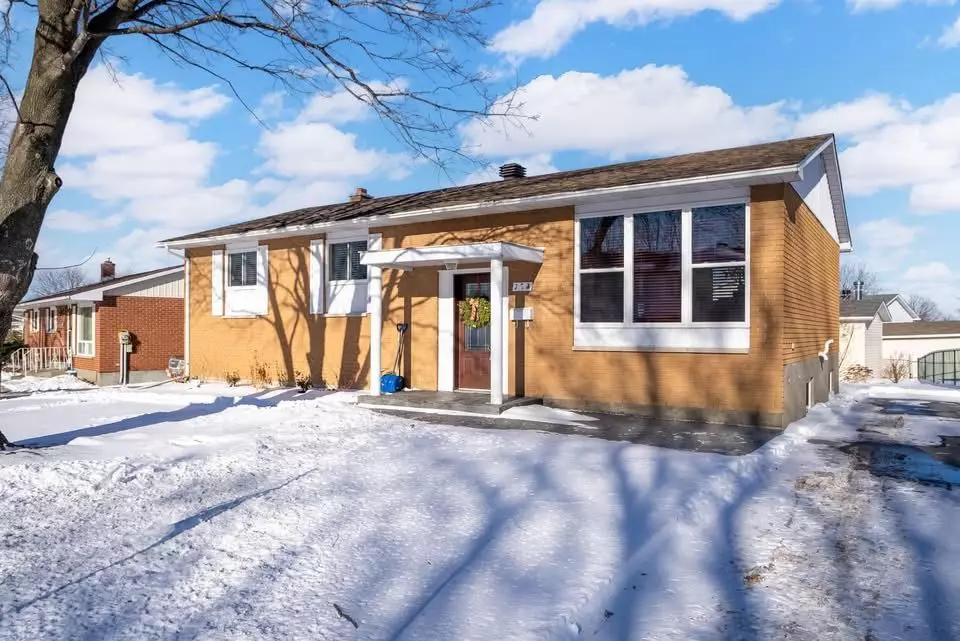 Stormont, Dundas And Glengarry, ON K6J 5K6,273 Meadowvale CRES