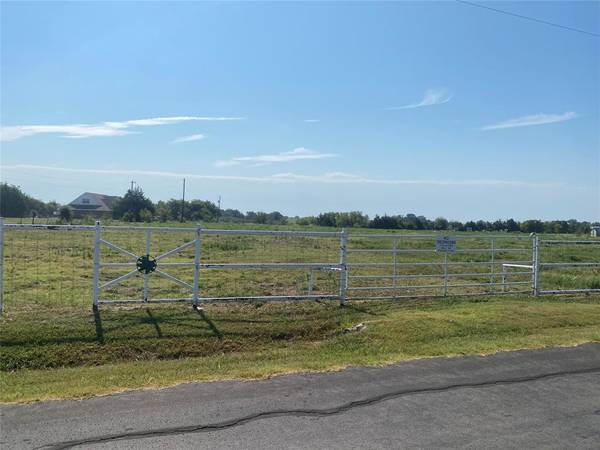 12311 Falcon Road, Crandall, TX 75114