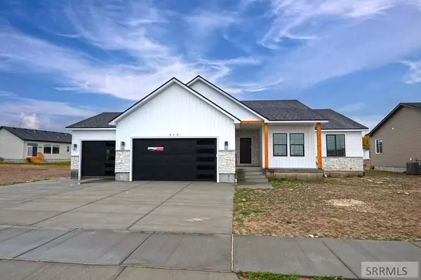 860 Montezuma St, Idaho Falls, ID 83402