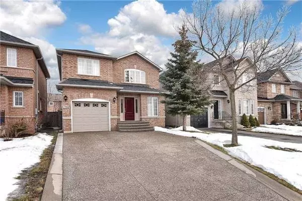 Oakville, ON L6M 3N5,2088 Golden Orchard TRL