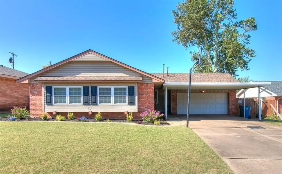 1012 W Silver Meadow Drive, Midwest City, OK 73110