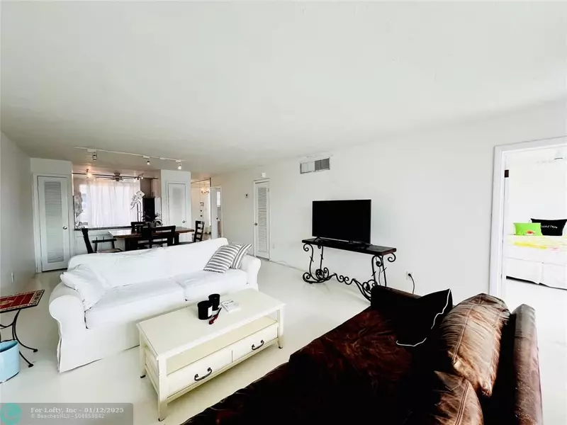 10240 Collins Ave  #305, Bal Harbour, FL 33154