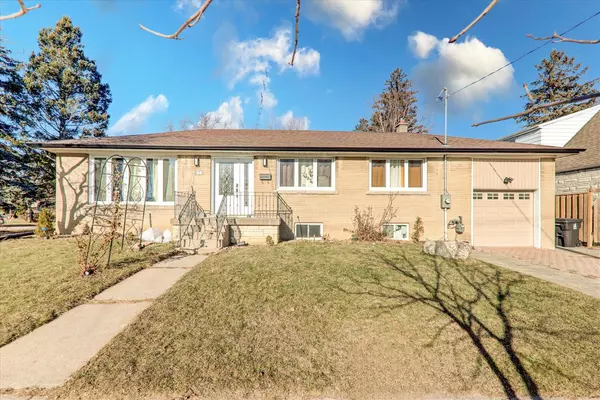 34 Lord Roberts DR #BSMT, Toronto E08, ON M1K 3W3