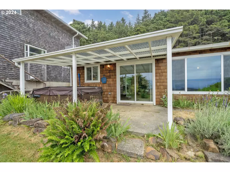 2665 RADAR RD, Oceanside, OR 97134