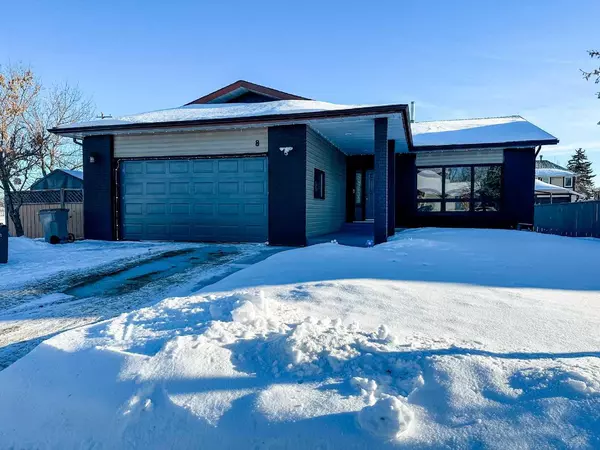 8 55 Street Close, Stettler, AB T0C 2L1