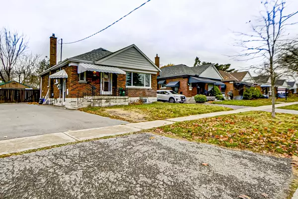 Oshawa, ON L1G 6C6,96 Oakes AVE