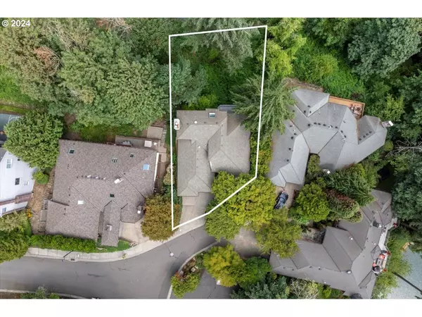 Lake Oswego, OR 97034,1571 BAY VIEW LN