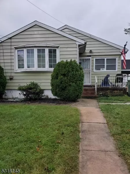 213 Lincoln St, Linden City, NJ 07036