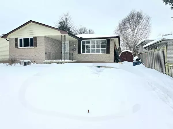 Simcoe, ON L4M 5C1,35 Bernick DR #Upper