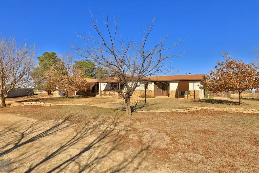 18 Alamo Drive, Tuscola, TX 79562