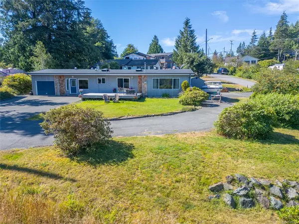 204 Birch St, Ucluelet, BC V0R 3A0