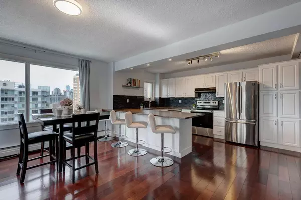 Calgary, AB T2R 0M6,540 14 AVE Southwest #1210