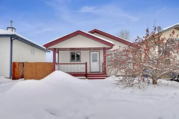 152 Webb DR, Fort Mcmurray, AB T9H 5H5