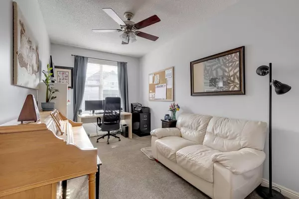 Calgary, AB T3M 1H5,113 Cranleigh Bay Southeast