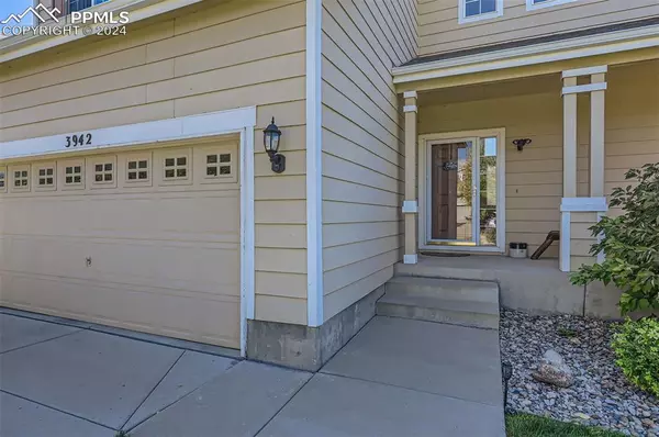 Pueblo, CO 81005,3942 Elk LN