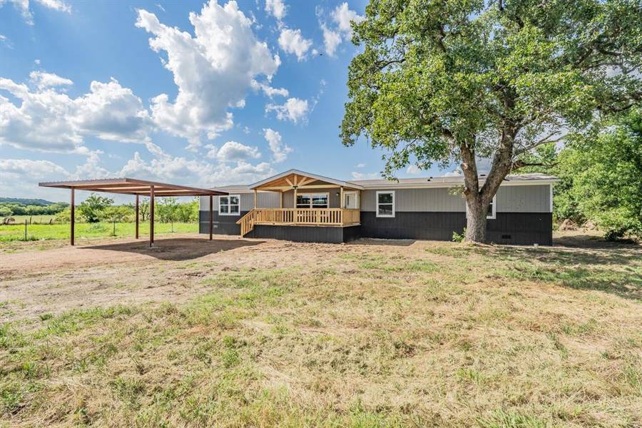 10 Southwest Court, Mineral Wells, TX 76067