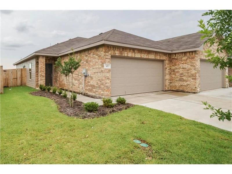 412 Canvas Court, Crowley, TX 76036