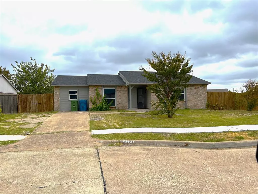 The Colony, TX 75056,5729 Pearce Street