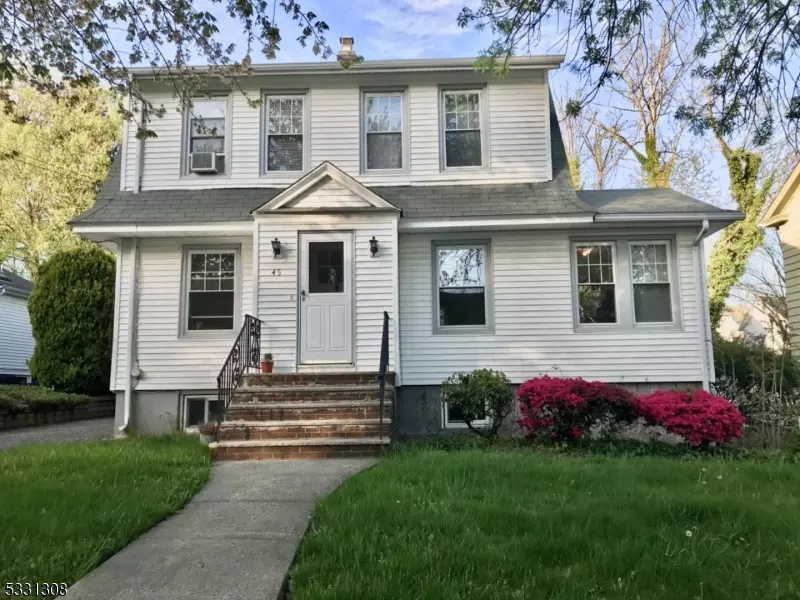 Millburn Twp., NJ 07041,45 Cypress St