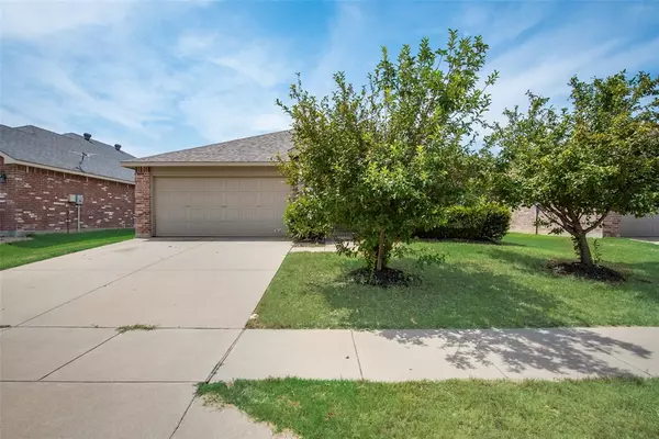 Fort Worth, TX 76247,1208 Castlegar Lane