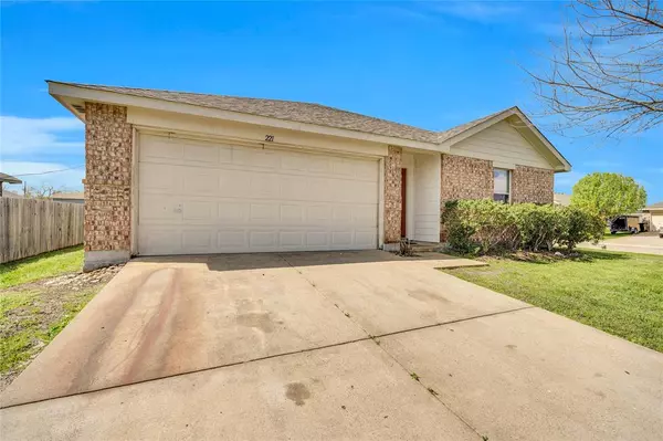 Terrell, TX 75160,221 Meadowcrest Drive