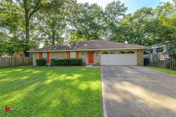 9443 Castlebrook Circle, Shreveport, LA 71129