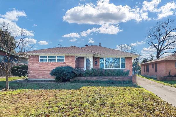 813 Blackburn, Dallas, TX 75050