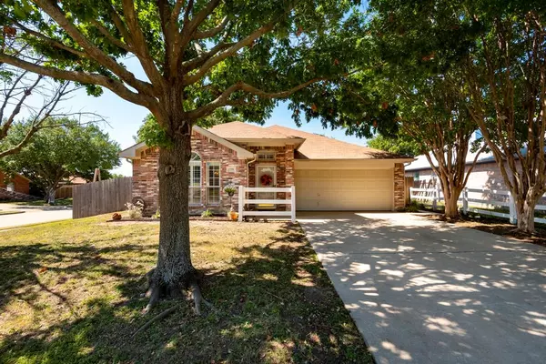 1201 Gray Dawn Drive, Midlothian, TX 76065