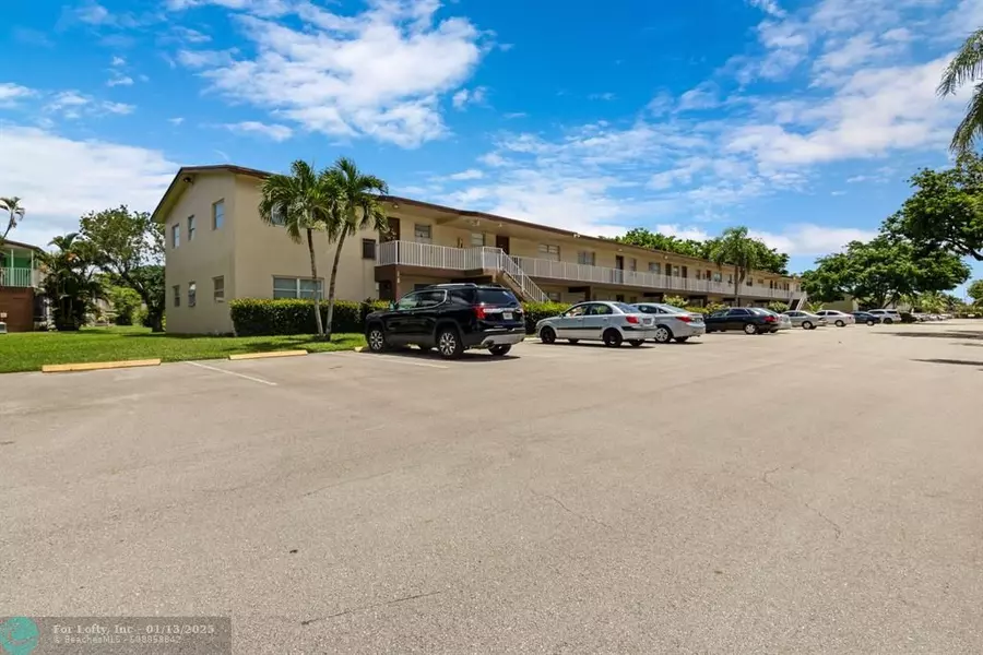 7405 W Atlantic Blvd  #201, Margate, FL 33063