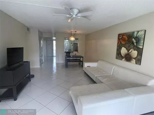 Deerfield Beach, FL 33442,2059 SW 15TH ST  #225