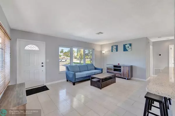 Pompano Beach, FL 33060,136 SW 14th St