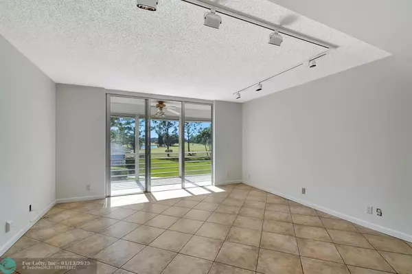 Lake Worth, FL 33467,6850 N 10th Avenue  #209