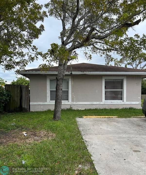 1801-1803 SW 44th Terrace, Unincorporated Broward County, FL 33317