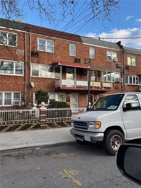 665 East 59th ST, Brooklyn, NY 11234