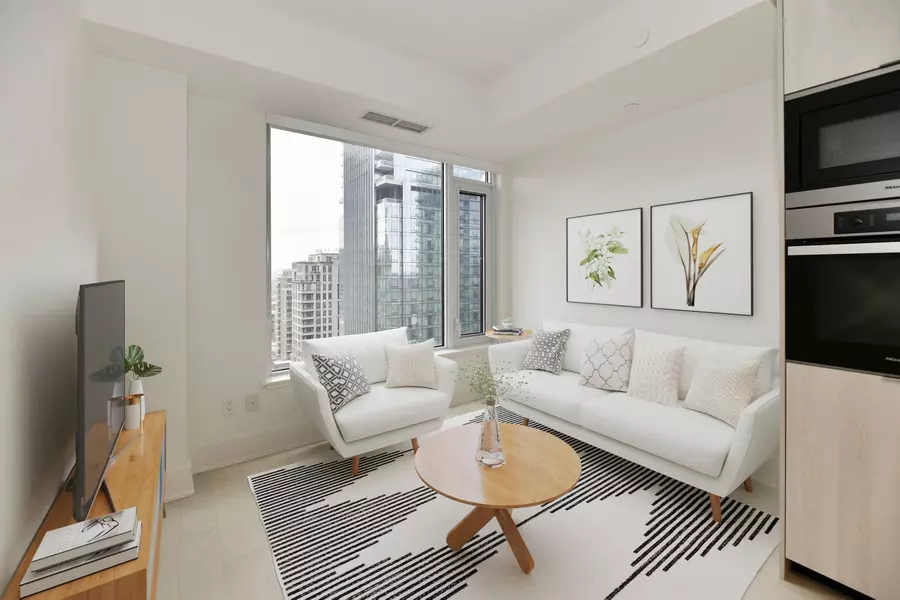 11 Yorkville AVE #1902, Toronto C02, ON M4W 0B7