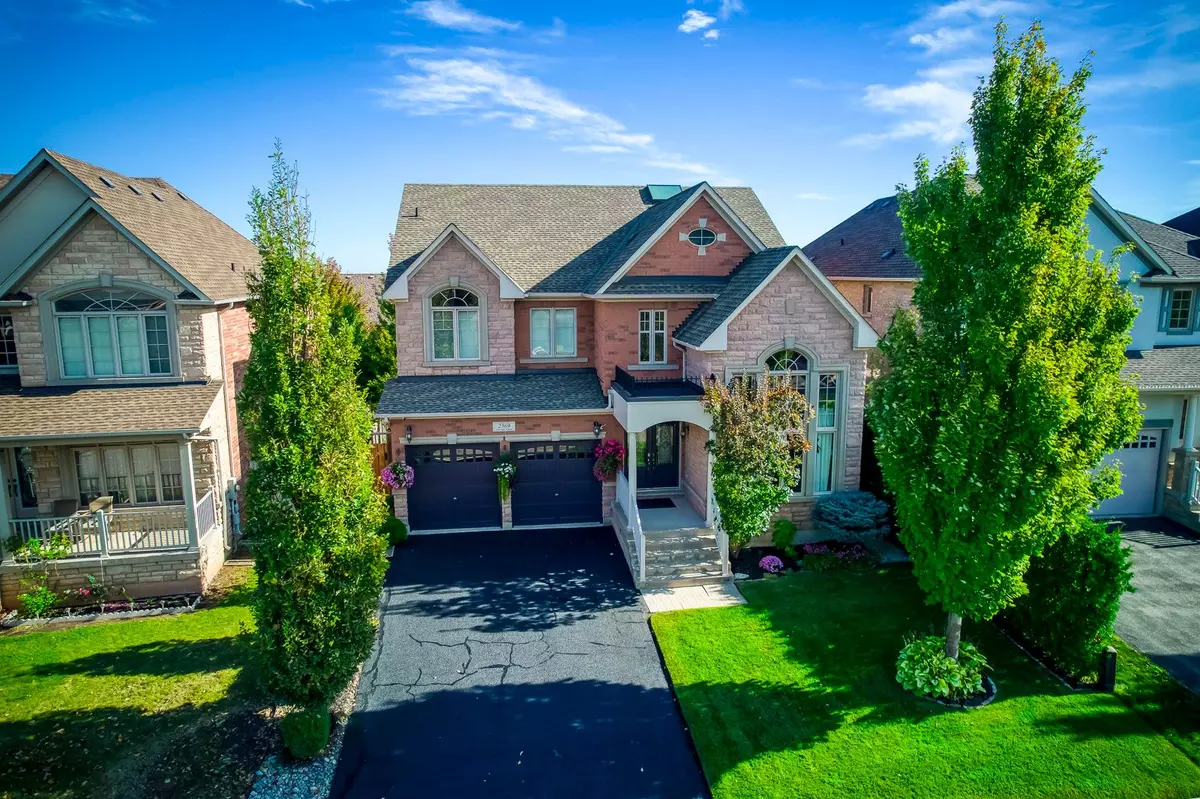 Oakville, ON L6H 7R6,2369 Awenda DR