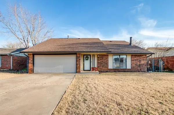 10104 Southridge Drive, Oklahoma City, OK 73159