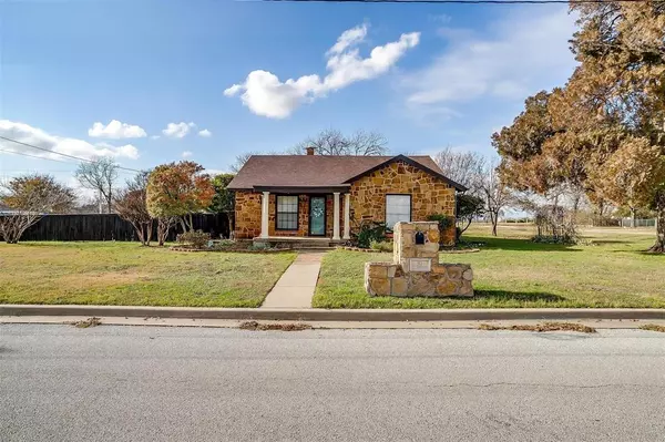 Crowley, TX 76036,113 N Tarrant Street