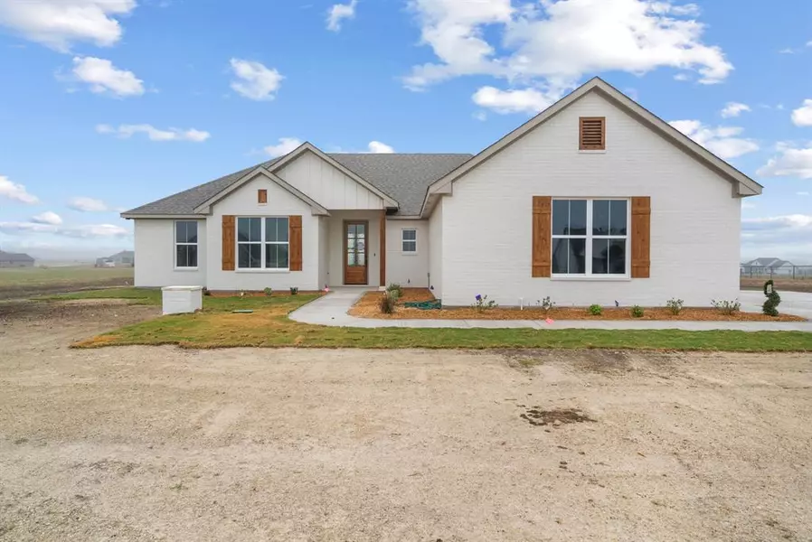 4012 Windy Point Ranch Road, Cresson, TX 76035