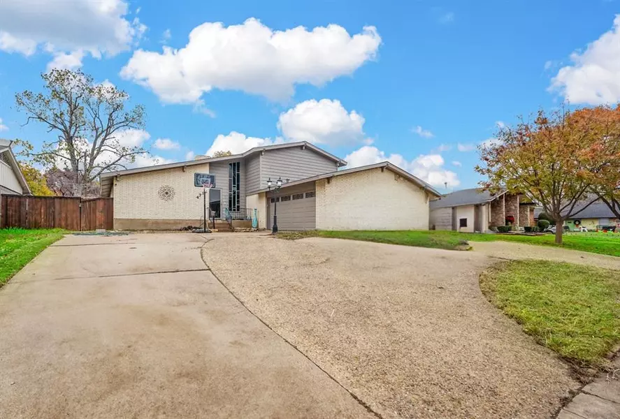 4716 Shands Drive, Mesquite, TX 75150