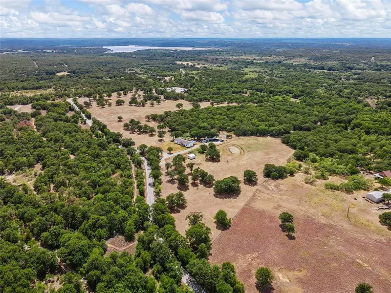 406 County Road 1744, Chico, TX 76431