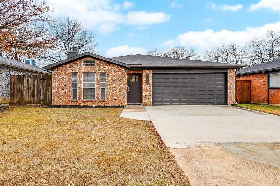 1117 Glen Creek Drive, Mansfield, TX 76063