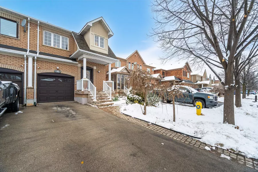 36 La Pinta ST, Vaughan, ON L6A 3H8