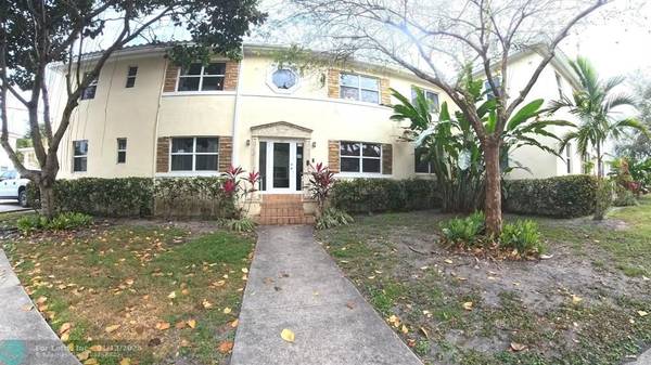 723 NE 91st St  #4c, Miami Shores, FL 33138