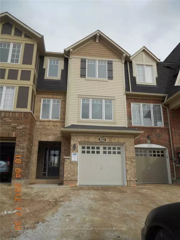 5 Signature LN, Brampton, ON L7A 0T2